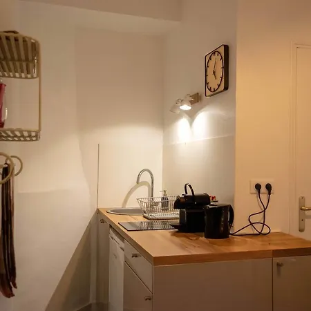 Charmant Appartement, Vue Imprenable Maison D'adam *